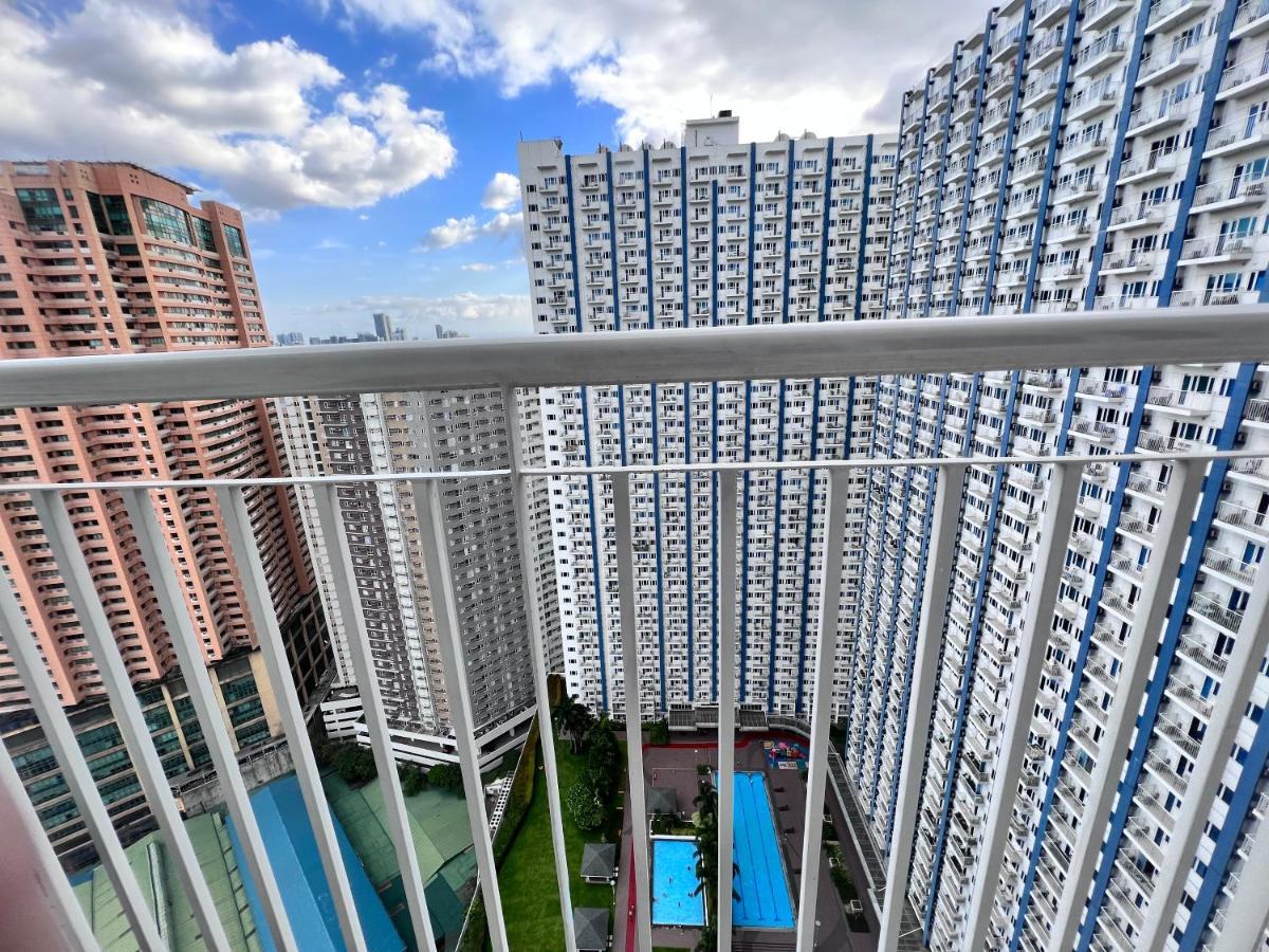 Studio Units At Sm Light Residences Condo Beside Boni Mrt Station Manila Esterno foto
